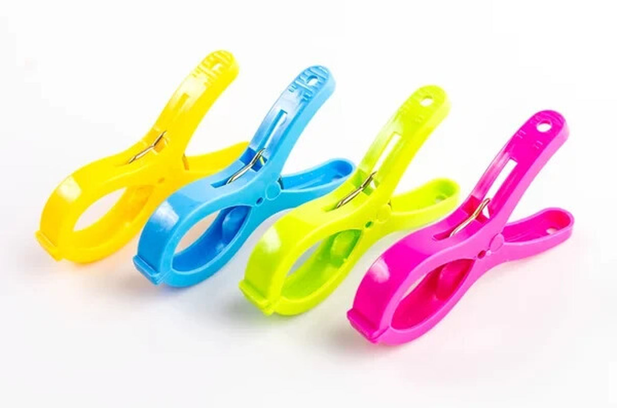 8Pcs Plastic Towel Clips
