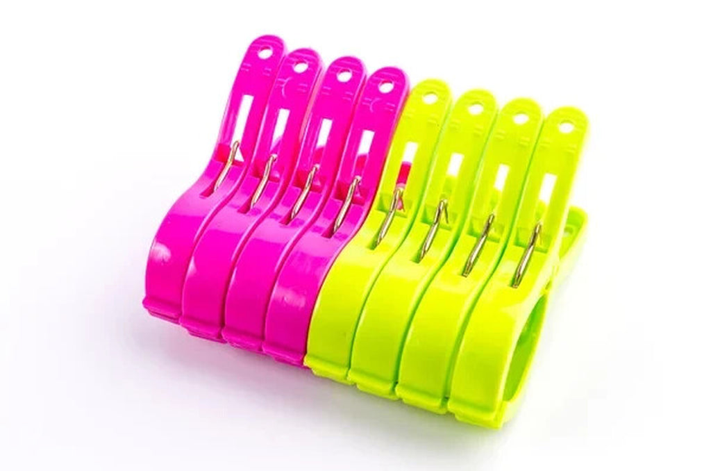 8Pcs Plastic Towel Clips