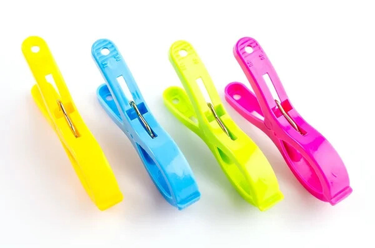 8Pcs Plastic Towel Clips